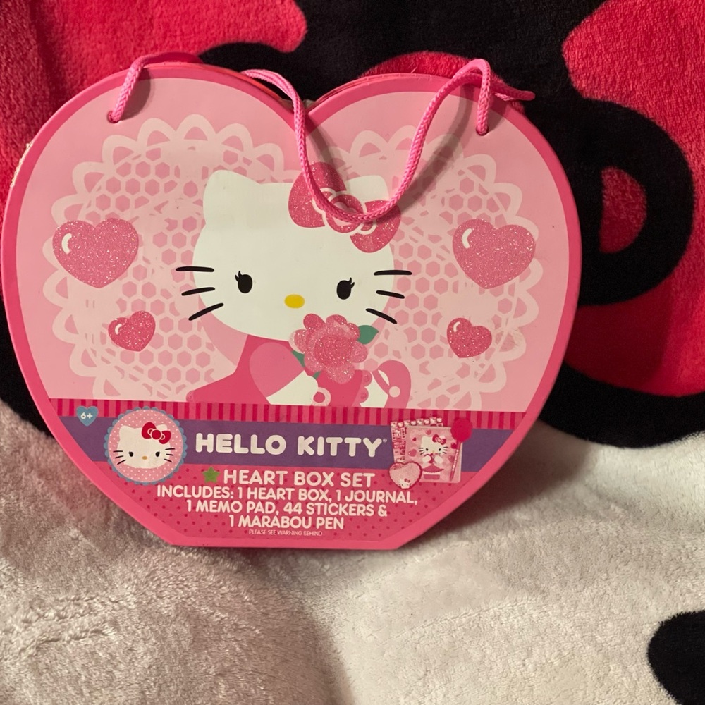 Hello kitty